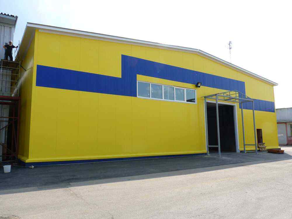 Угловой узел фасада из EPS панелей